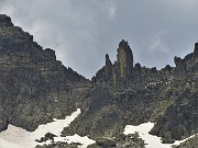 62 Torrioni e guglie verso il Passo del Vallone